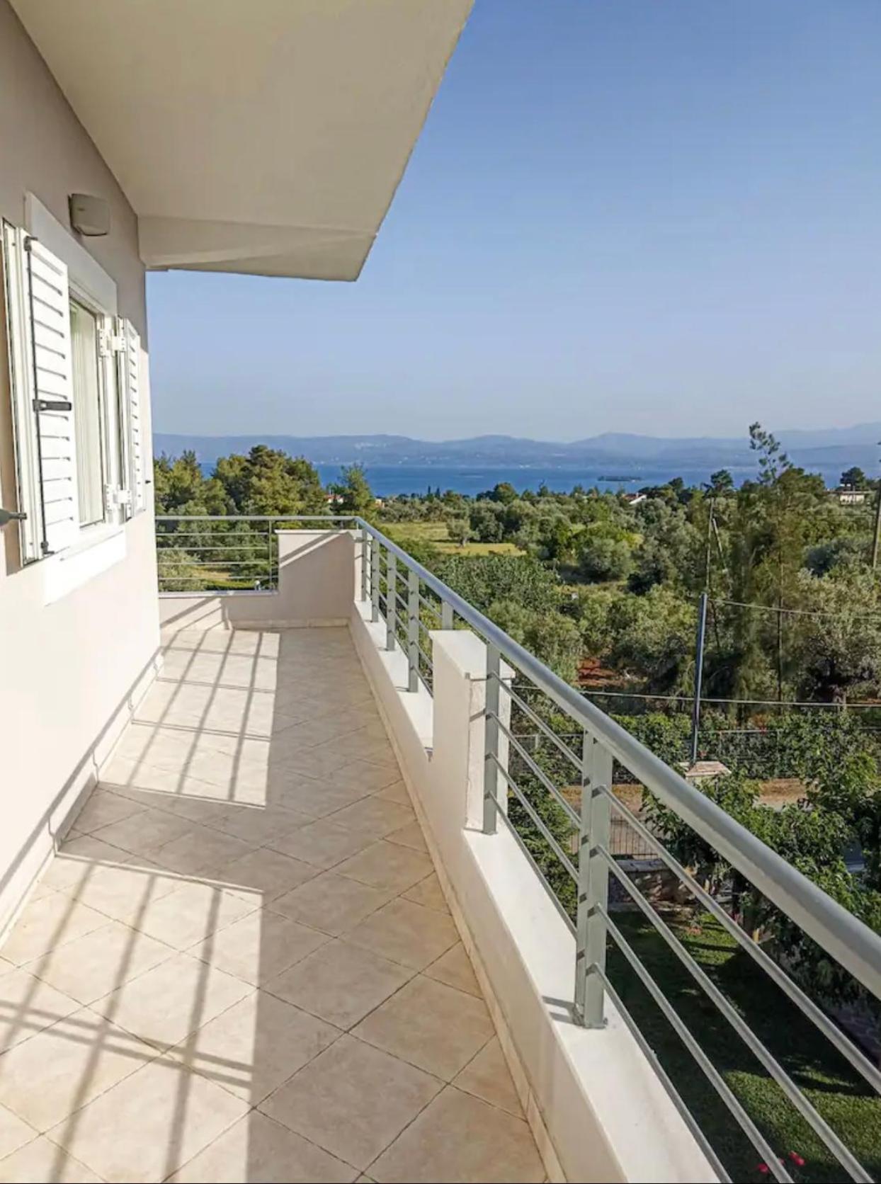 Eretria Homestay エクステリア 写真